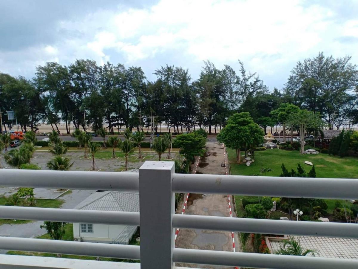 Sandy Home Rayong Ban Chak Phai Exterior photo